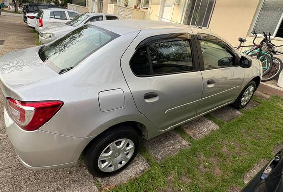 RENAULT LOGAN 1.0 AUTHENTIQUE 16V FLEX 4P MANUAL